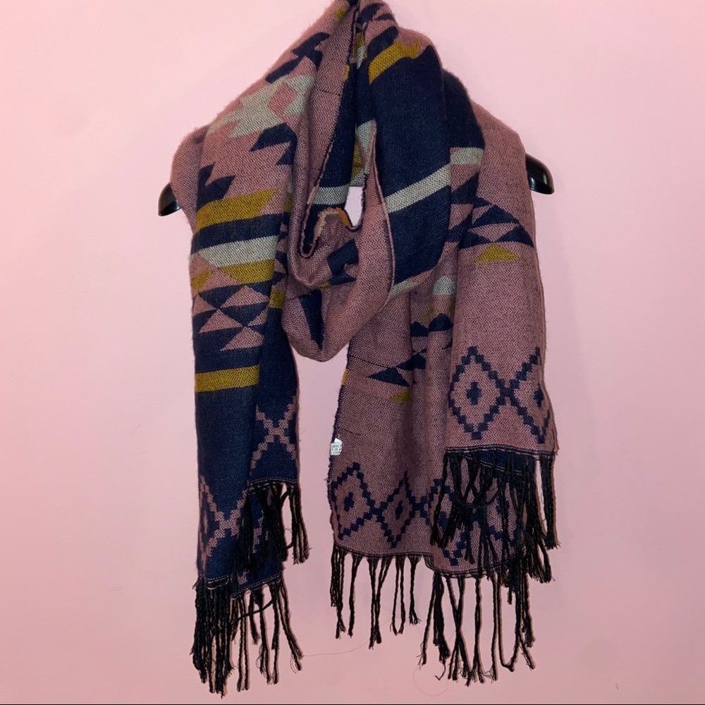 Aztec Print Blanket Scarf